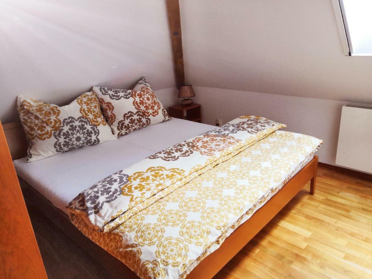 Apartmán Historický dům u lázní Třeboň Exteriér fotografie
