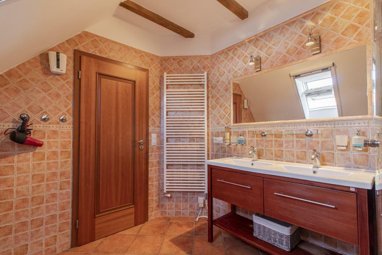 Apartmán Historický dům u lázní Třeboň Exteriér fotografie